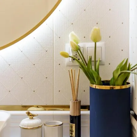 Golden Saska Kepa Luxury Retreat With Garden & Design Interior Warszawa