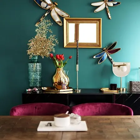 Golden Saska Kepa Luxury Retreat With Garden & Design Interior * وارسو